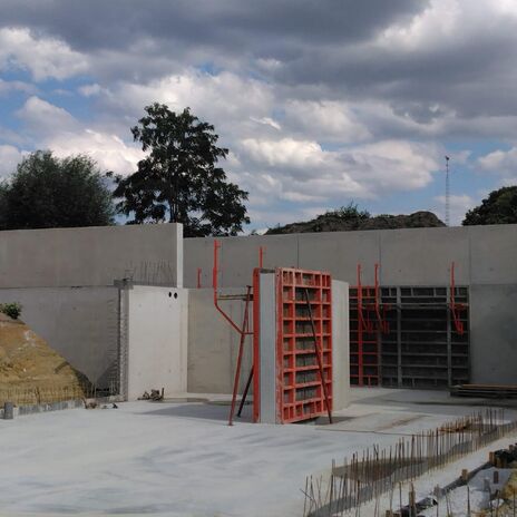 Uitgraven fundering en kelder