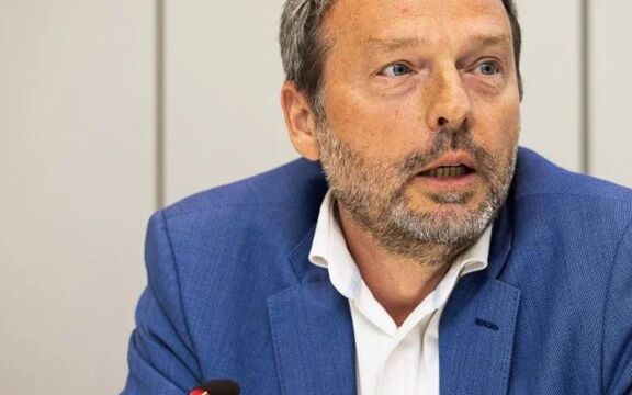 Nationale Bank stelt bouwshift in vraag