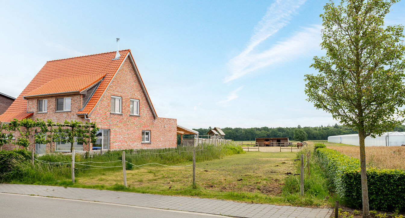 Bouwgrond te koop in Ravels