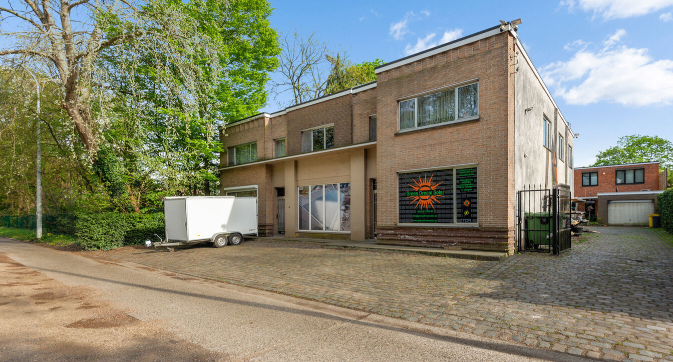 Gebouw voor gemengd gebruik te koop in Vosselaar