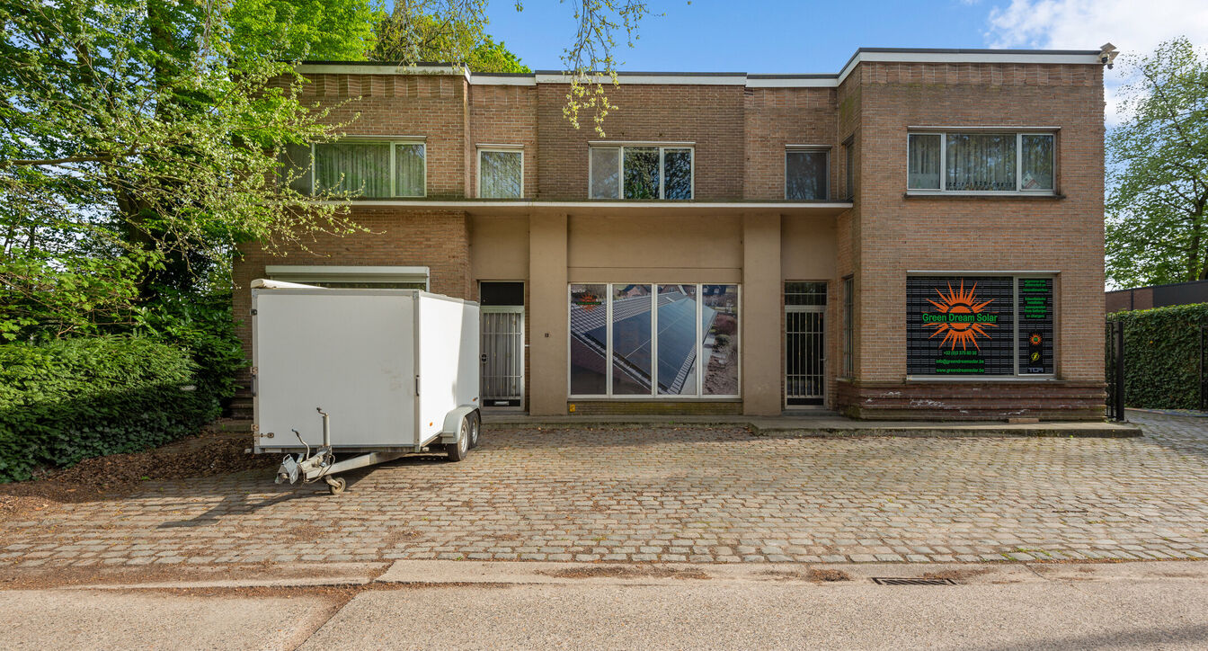 Gebouw voor gemengd gebruik te koop in Vosselaar