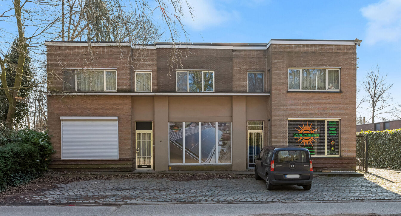 Gebouw voor gemengd gebruik te koop in Vosselaar