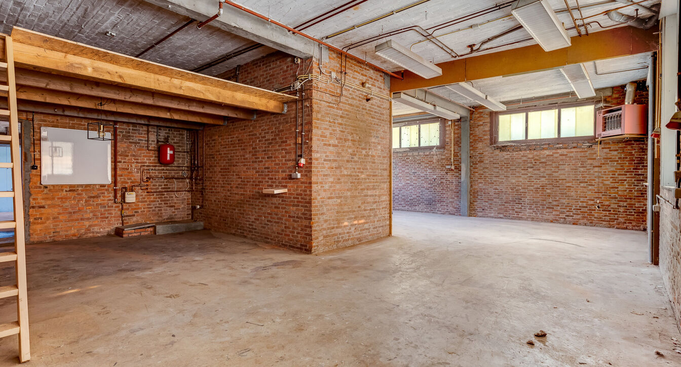 Gebouw voor gemengd gebruik te koop in Vosselaar