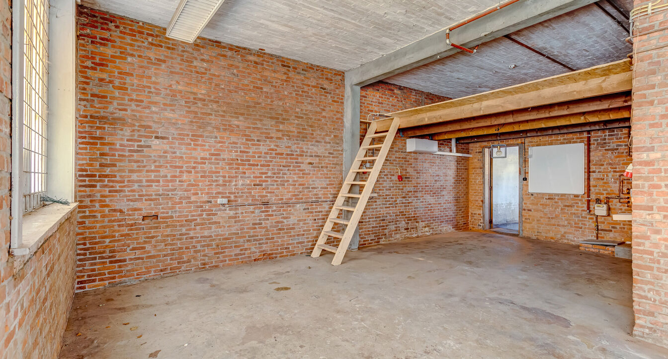 Gebouw voor gemengd gebruik te koop in Vosselaar