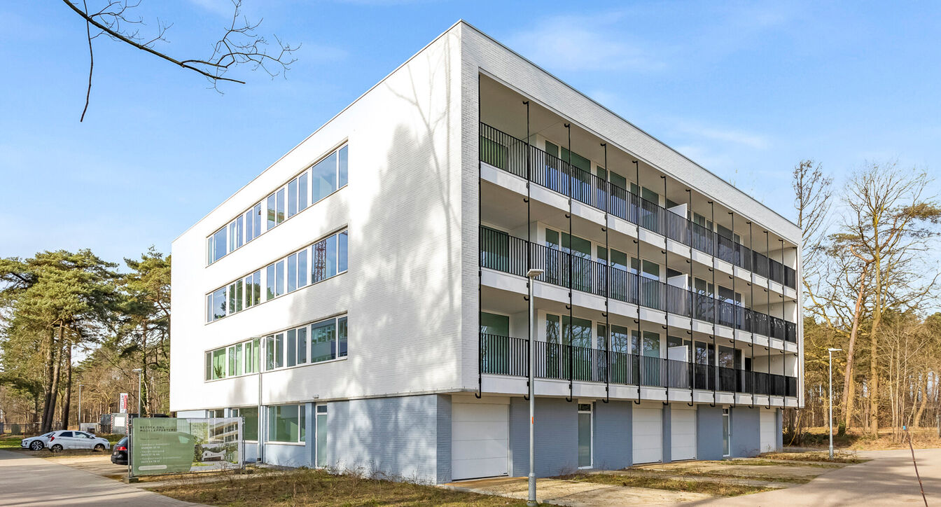 Gelijkvloerse verdieping te koop in Mol